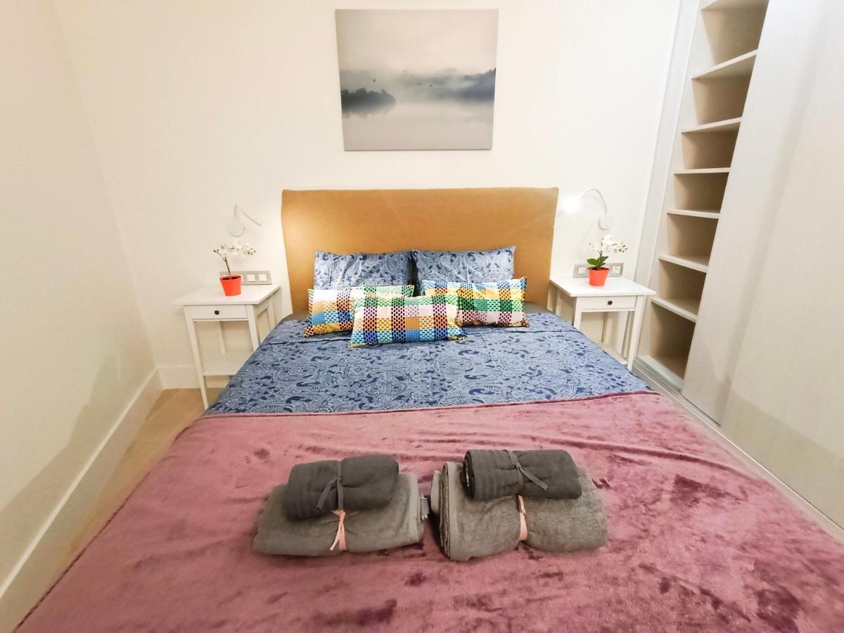 By Plaza Universidad Rooms Βαρκελώνη Εξωτερικό φωτογραφία