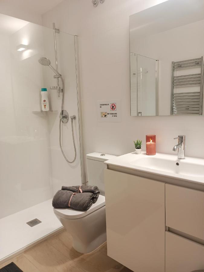 By Plaza Universidad Rooms Βαρκελώνη Εξωτερικό φωτογραφία