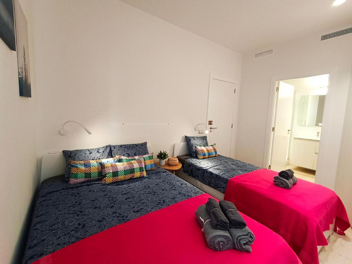 By Plaza Universidad Rooms Βαρκελώνη Εξωτερικό φωτογραφία